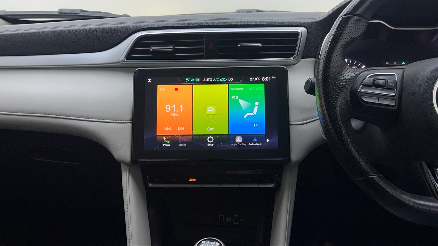Used 2023 MG Motors Astor Super EX 1.5 MT Petrol Manual interior MUSIC SYSTEM & AC CONTROL VIEW