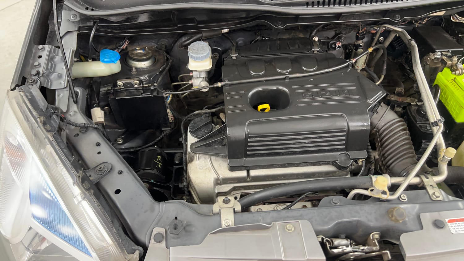 Used 2014 Maruti Suzuki Wagon R LXI CNG Cng Manual engine ENGINE RIGHT SIDE VIEW