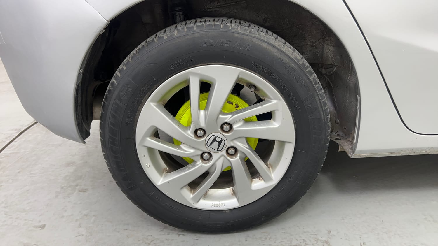 Used 2018 Honda Jazz V Diesel Diesel Manual tyres RIGHT REAR TYRE RIM VIEW