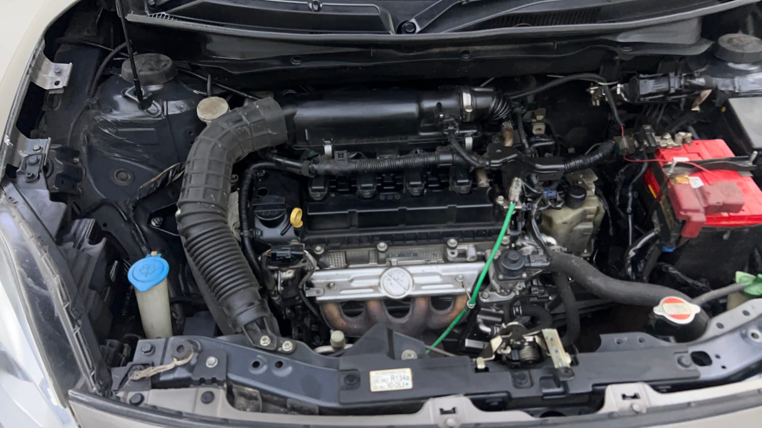 Used 2021 Maruti Suzuki Swift ZXi Plus AMT Petrol Automatic engine ENGINE RIGHT SIDE VIEW