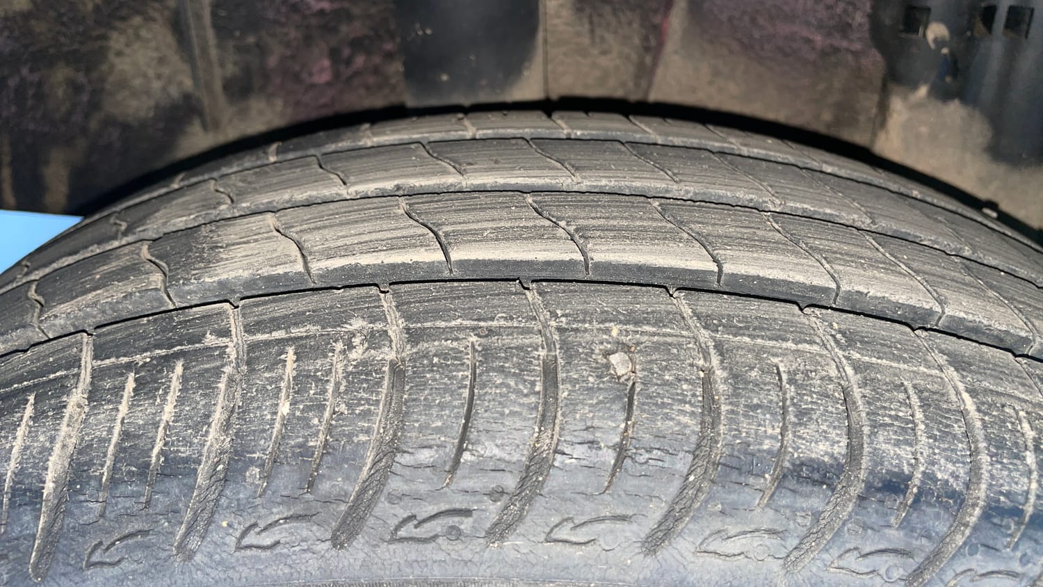 Used 2020 Renault Triber RXZ Petrol Manual tyres RIGHT REAR TYRE TREAD VIEW