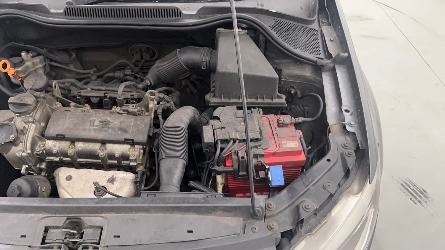 Used 2013 Volkswagen Polo Trendline 1.2L (P) Petrol Manual engine ENGINE LEFT SIDE VIEW