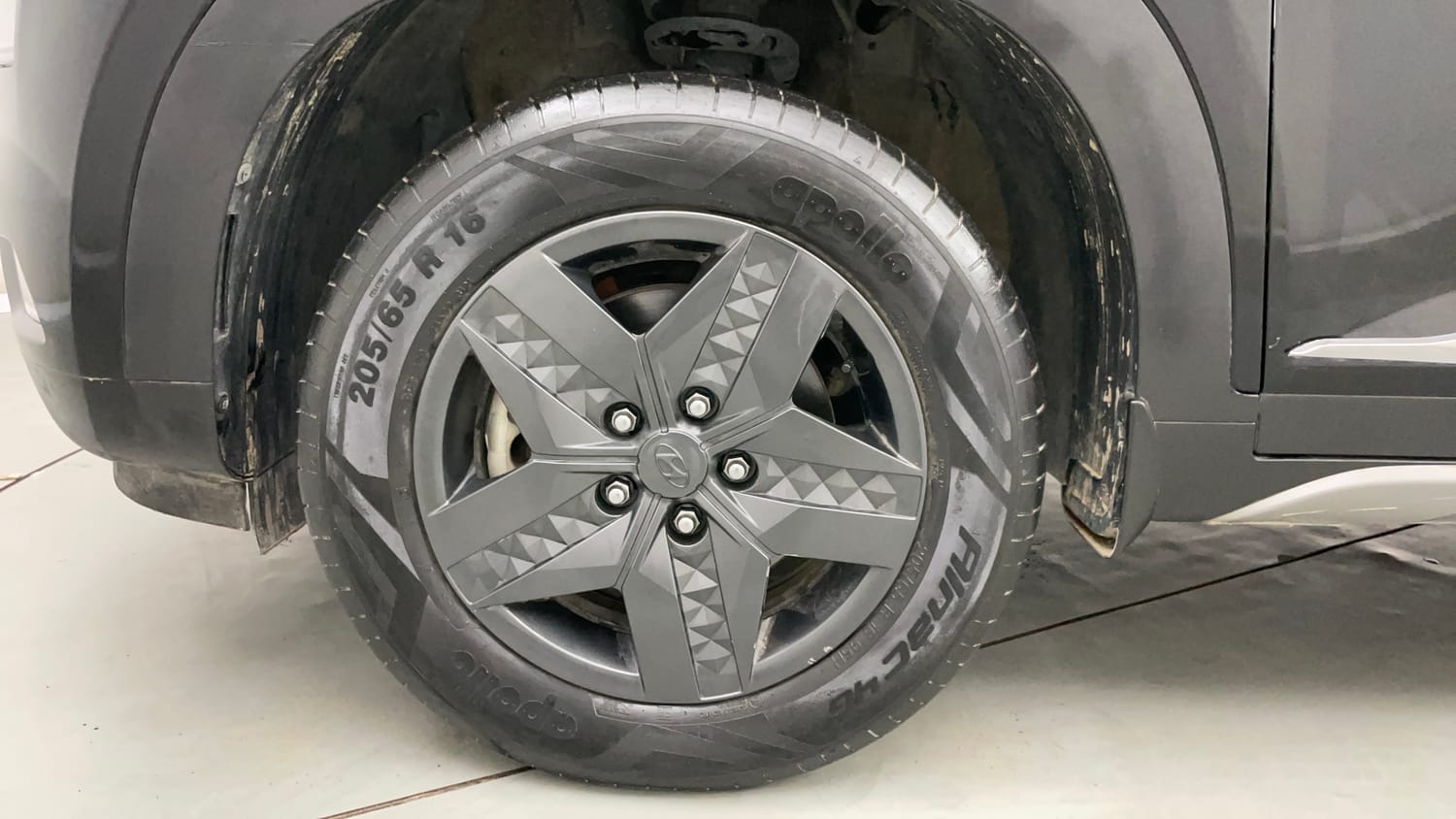 Used 2021 Hyundai Creta S 1.5 Petrol Petrol Manual tyres LEFT FRONT TYRE RIM VIEW