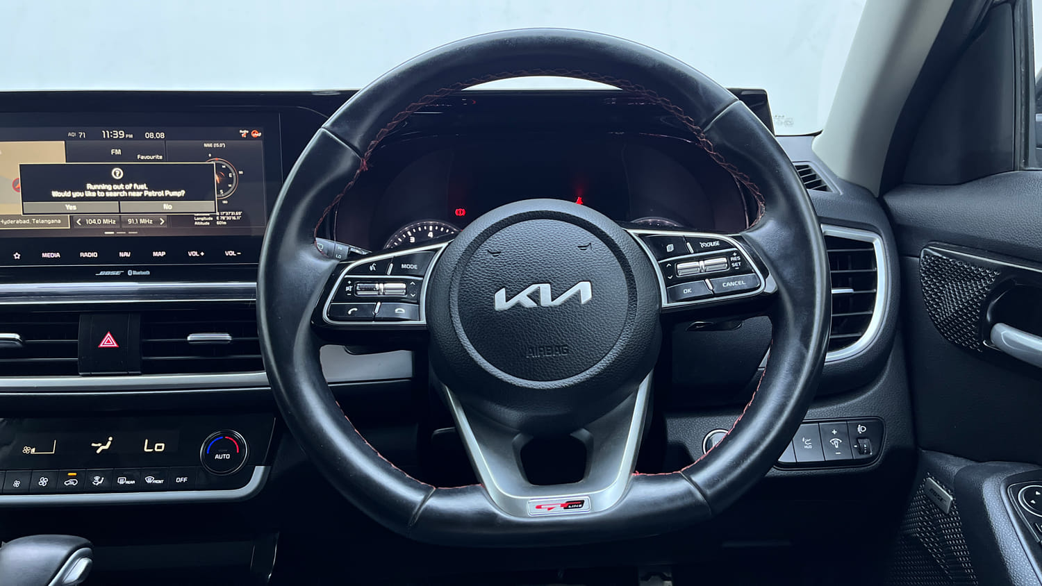 Used 2022 Kia Seltos GTX Plus 1.4 DCT Petrol Automatic interior STEERING VIEW