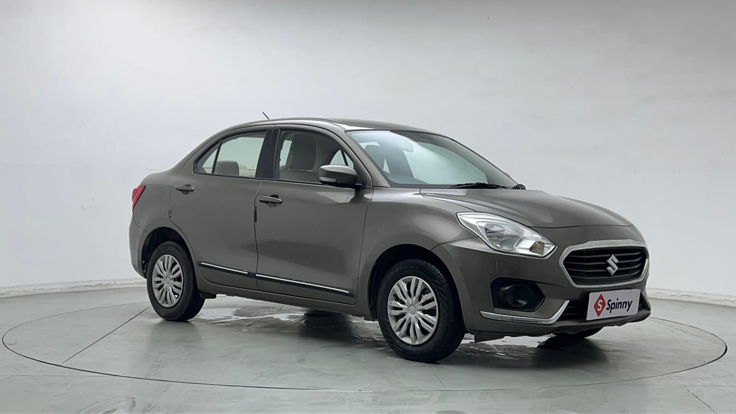 Used 2020 Maruti Suzuki Dzire VXi Petrol Manual exterior RIGHT FRONT CORNER VIEW