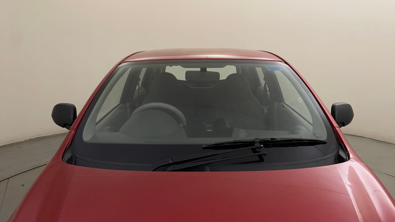 Used 2014 Datsun GO T Petrol Manual exterior FRONT WINDSHIELD VIEW