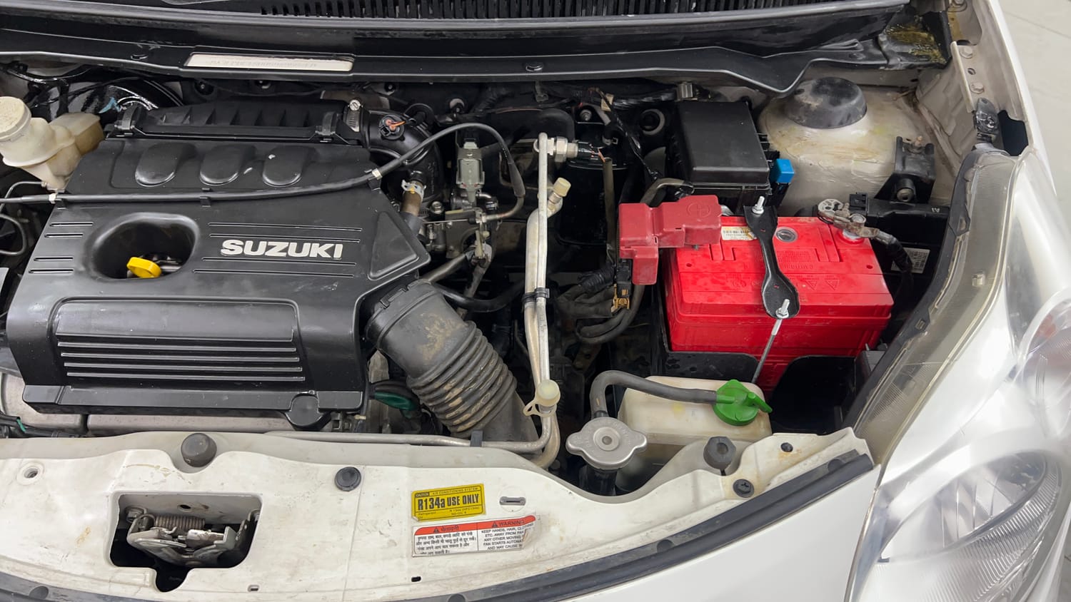 Used 2013 Maruti Suzuki A-Star VXI Petrol Manual engine ENGINE LEFT SIDE VIEW