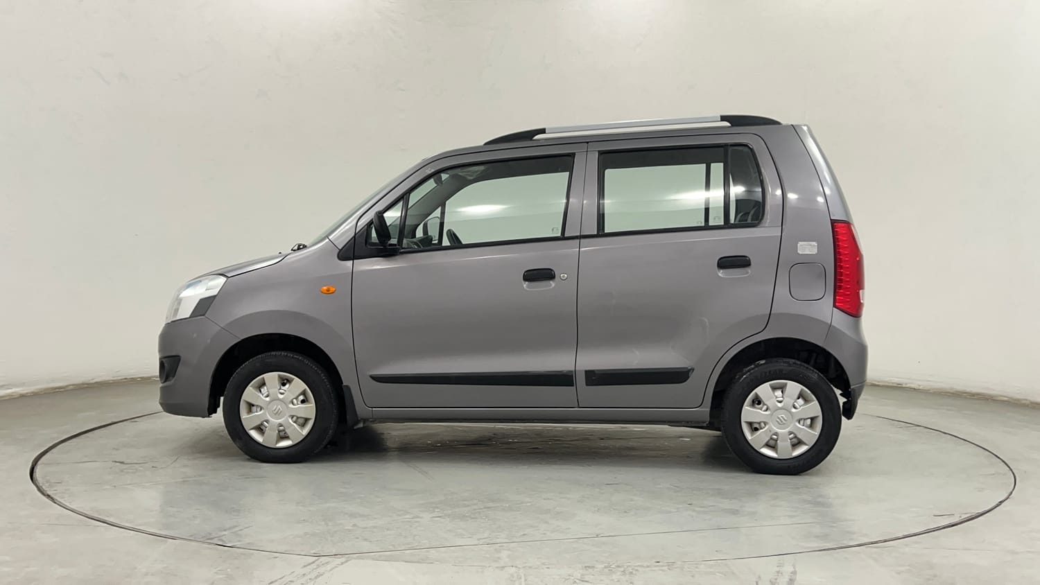 Used 2014 Maruti Suzuki Wagon R LXI CNG Cng Manual exterior LEFT SIDE VIEW