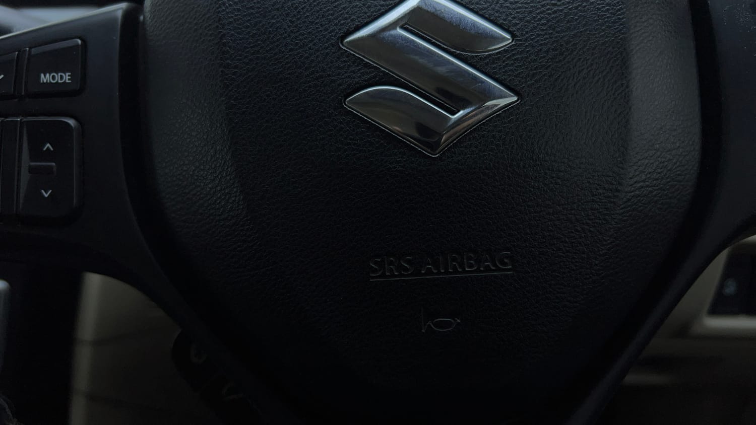 Used 2017 Maruti Suzuki Ciaz Zeta 1.3 Hybrid Diesel Manual top_features Airbags