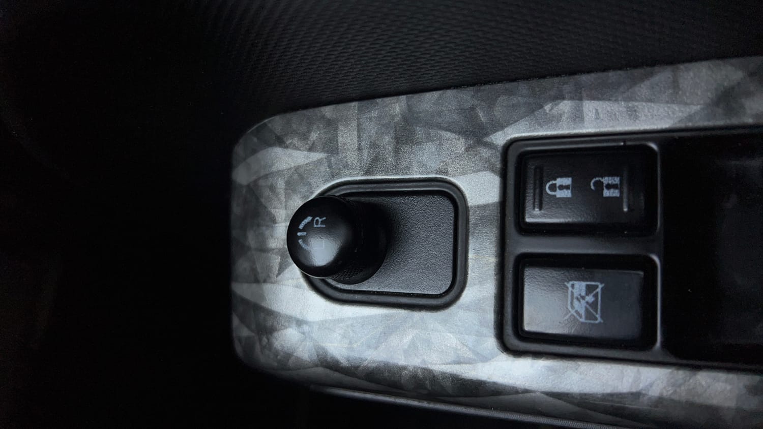 Used 2020 Maruti Suzuki Wagon R 1.0 VXi (O) 1.0 AMT Petrol Automatic top_features Adjustable ORVM