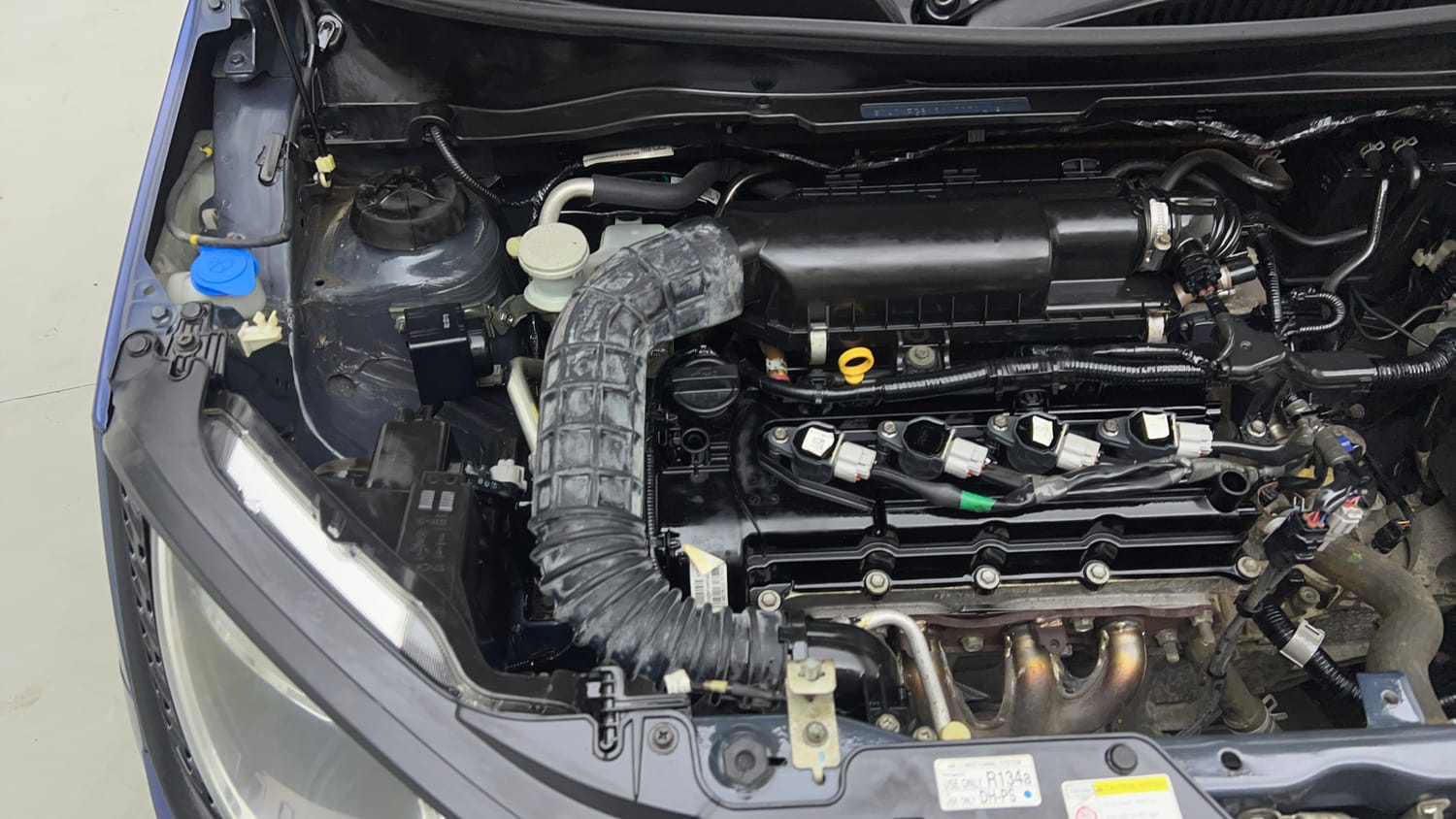 Used 2019 Maruti Suzuki Ignis Delta 1.2 MT Petrol Manual engine ENGINE RIGHT SIDE VIEW