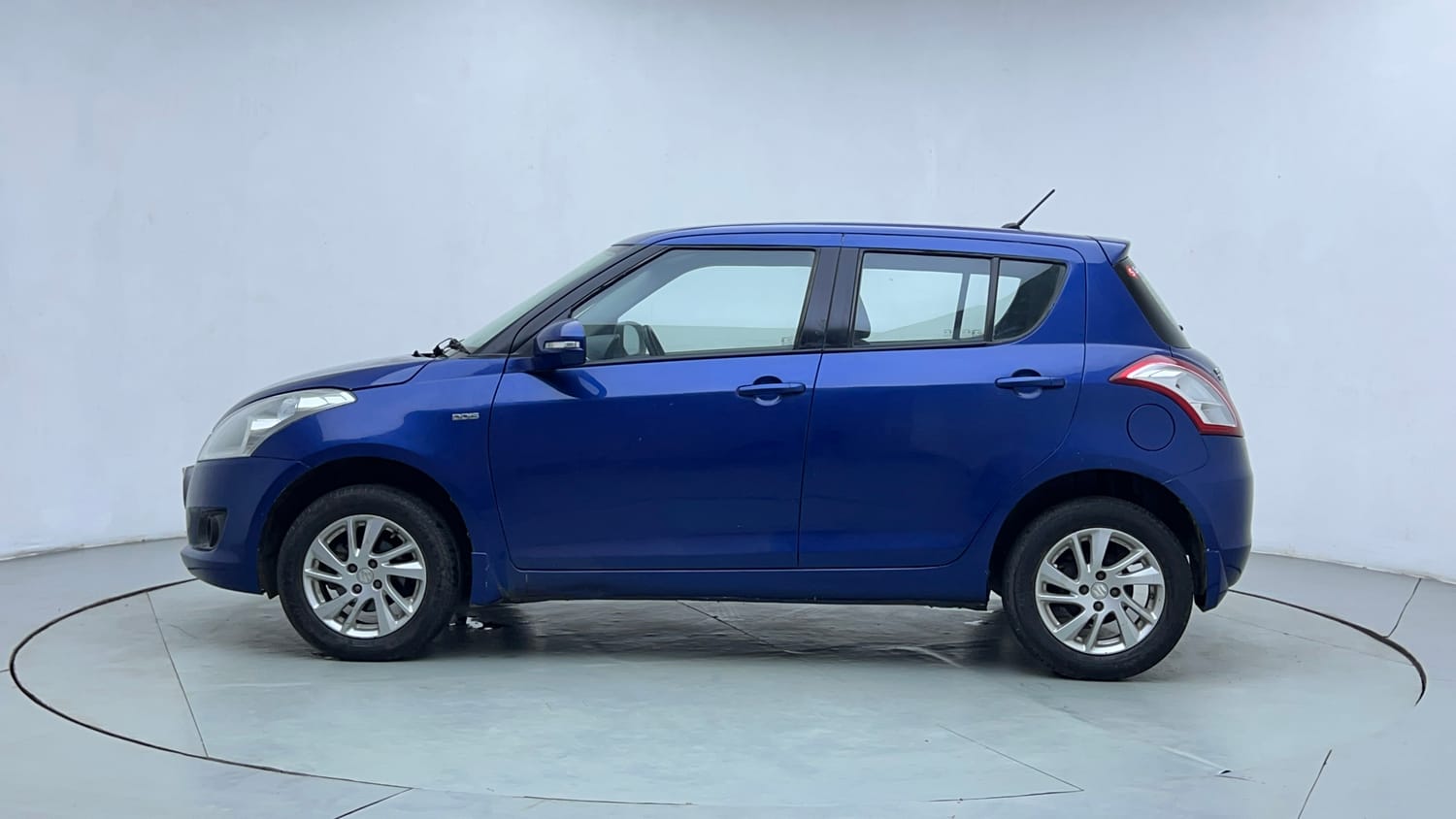 Used 2012 Maruti Suzuki Swift ZDi Diesel Manual exterior LEFT SIDE VIEW