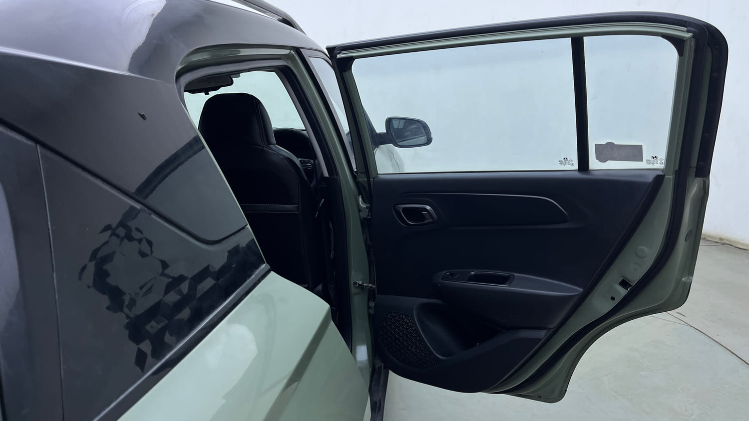Used 2023 Hyundai Exter SX (O) Connect 1.2 AMT Dual Tone Petrol Automatic interior RIGHT REAR DOOR OPEN VIEW