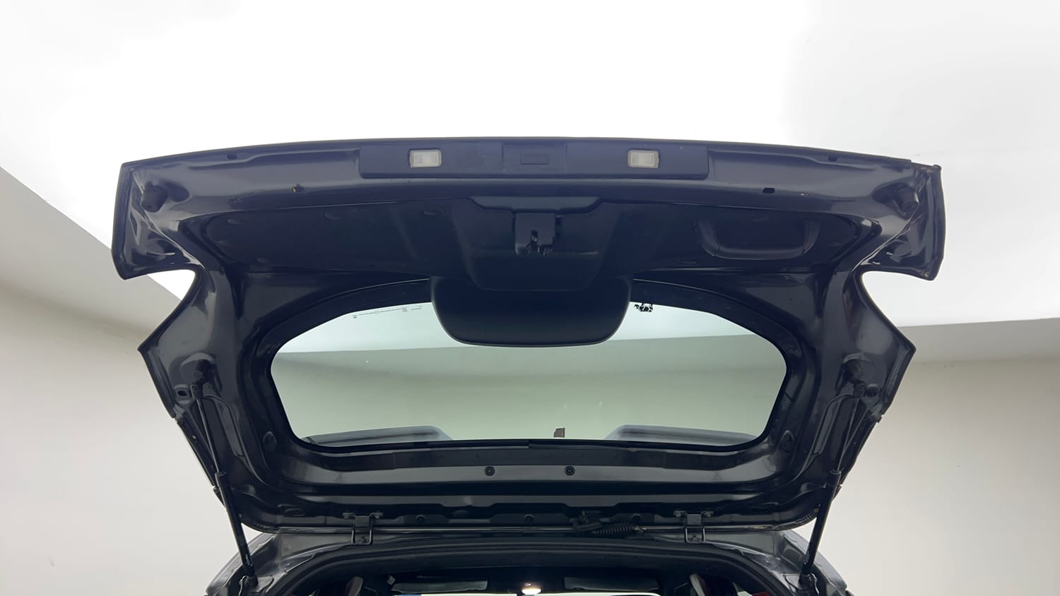 Used 2023 Tata Punch Adventure RHYTHM PACK MT Petrol + CNG (Outside Fitted) Cng Manual interior DICKY DOOR OPEN VIEW
