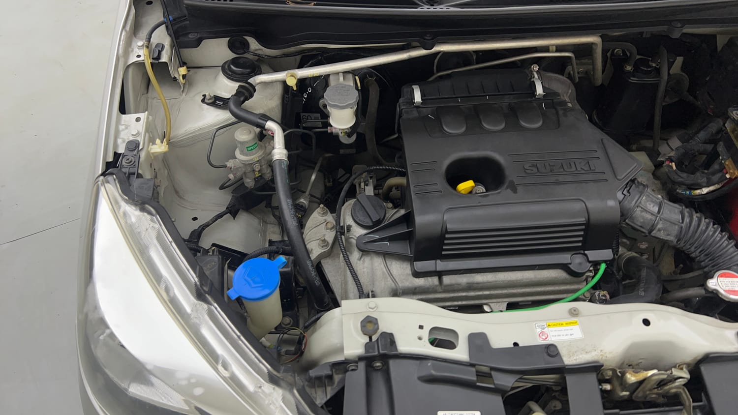 Used 2014 Maruti Suzuki Celerio VXi AMT Petrol Automatic engine ENGINE RIGHT SIDE VIEW