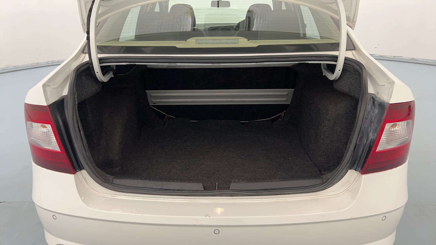 Used 2020 Skoda Rapid Active 1.0 TSI MT Petrol Manual interior DICKY INSIDE VIEW
