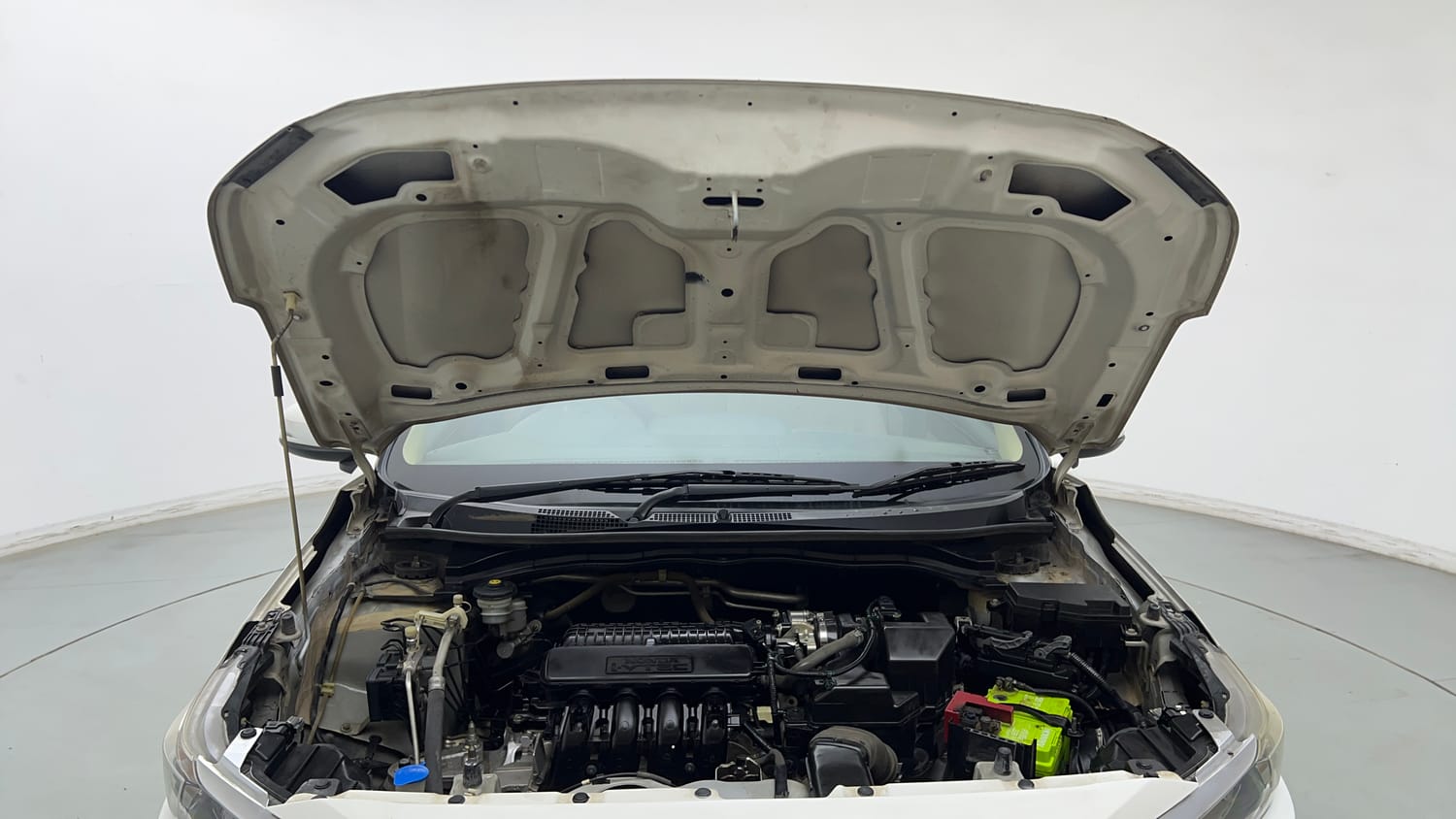Used 2020 Honda Amaze 1.2 S CVT Petrol Petrol Automatic engine ENGINE & BONNET OPEN FRONT VIEW