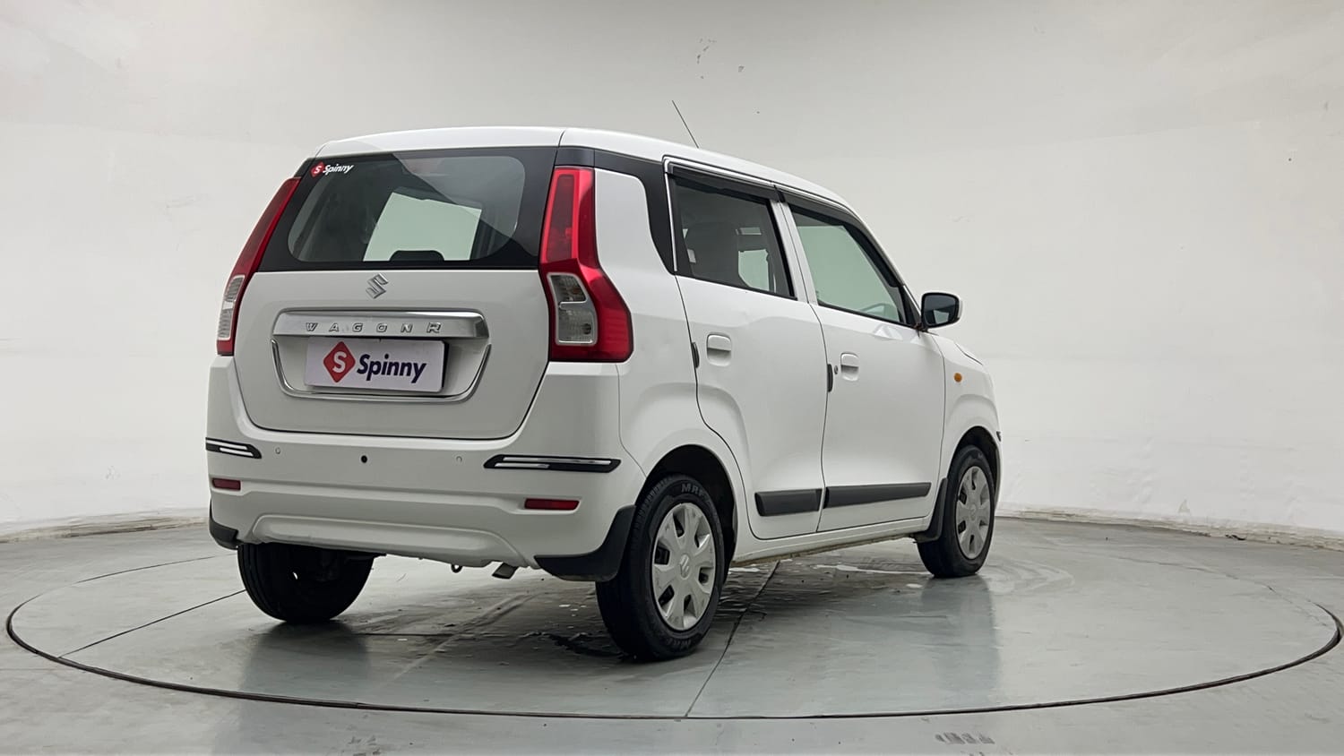 Used 2024 Maruti Suzuki Wagon R VXI 1.0 CNG Cng Manual exterior RIGHT REAR CORNER VIEW
