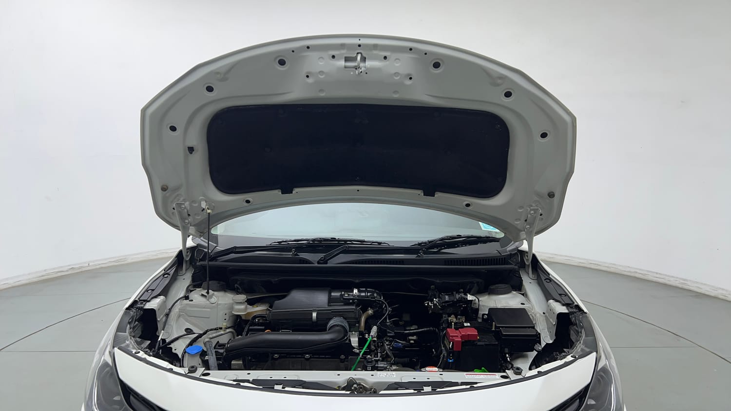 Used 2024 Maruti Suzuki Baleno Sigma MT Petrol Manual engine ENGINE & BONNET OPEN FRONT VIEW