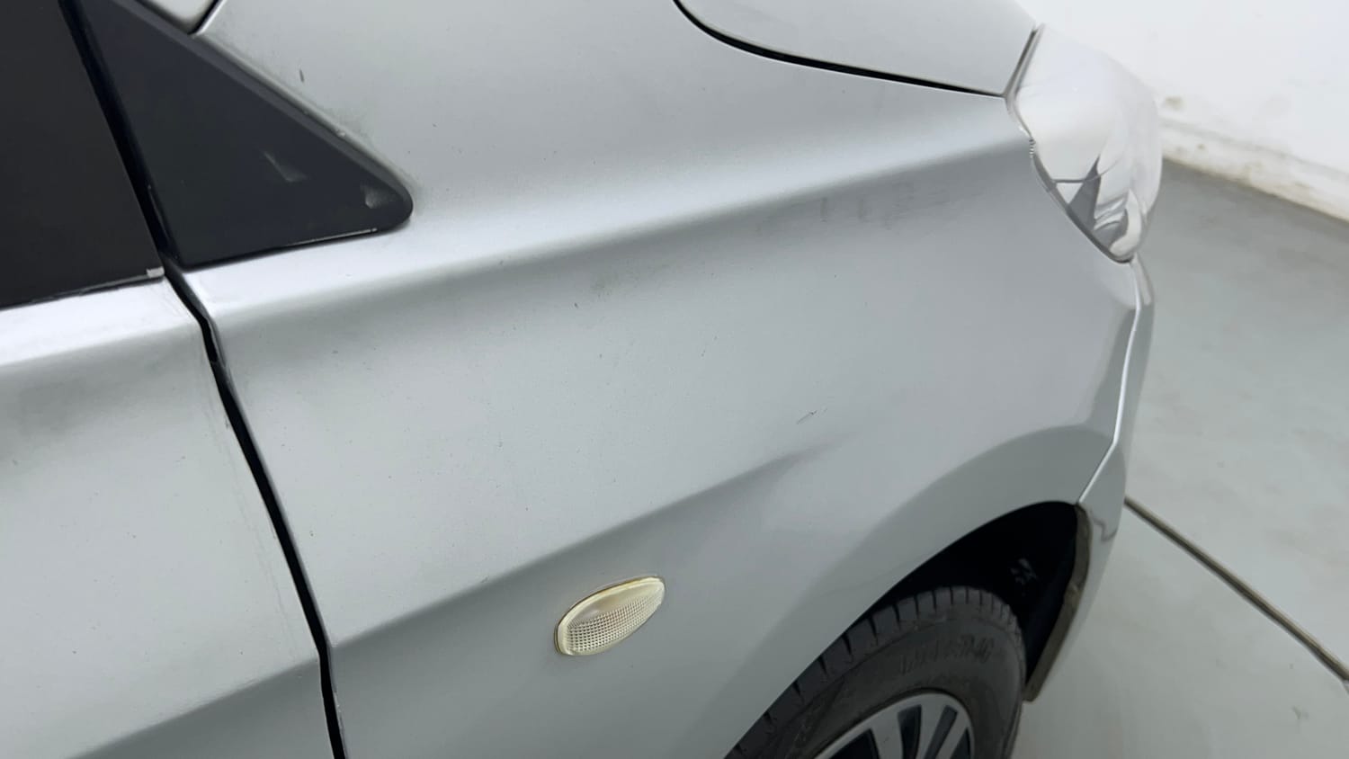 Used 2019 Tata Tiago Revotron XZ Petrol Manual dents MINOR SCRATCH