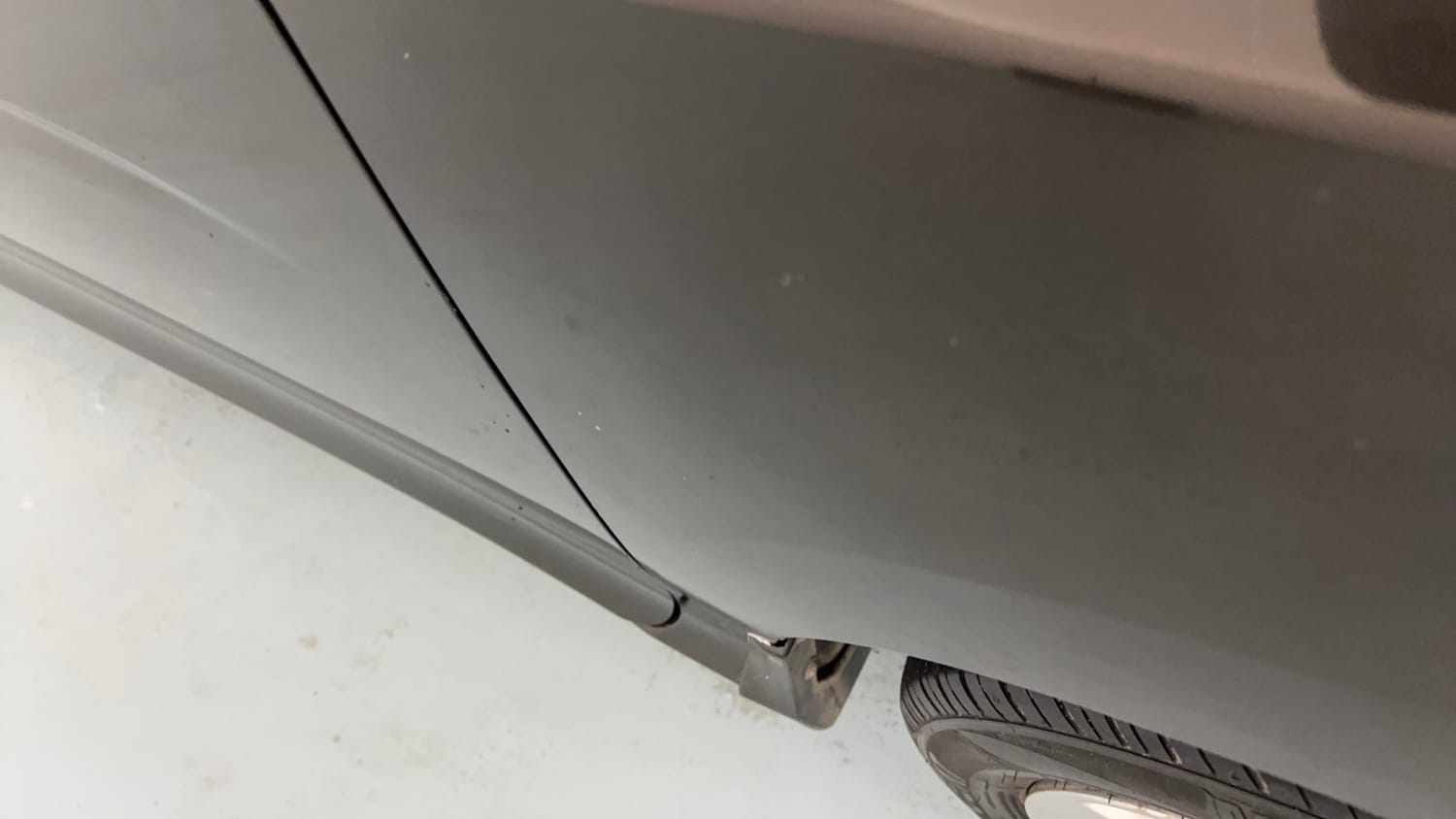 Used 2014 Honda City V Petrol Manual dents MINOR DENT