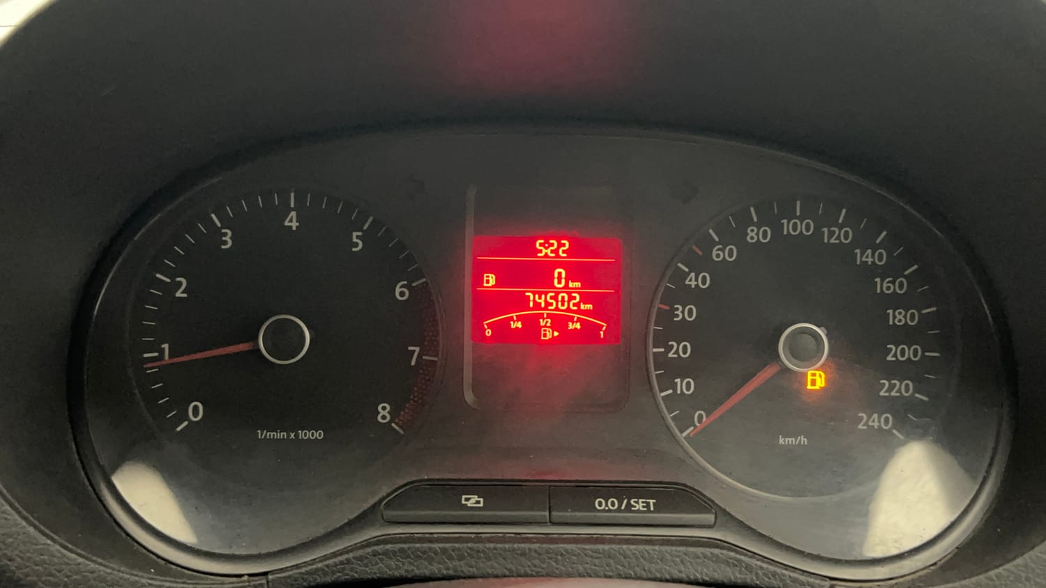 Used 2012 Volkswagen Polo Comfortline 1.2L (P) Petrol Manual interior CLUSTERMETER VIEW