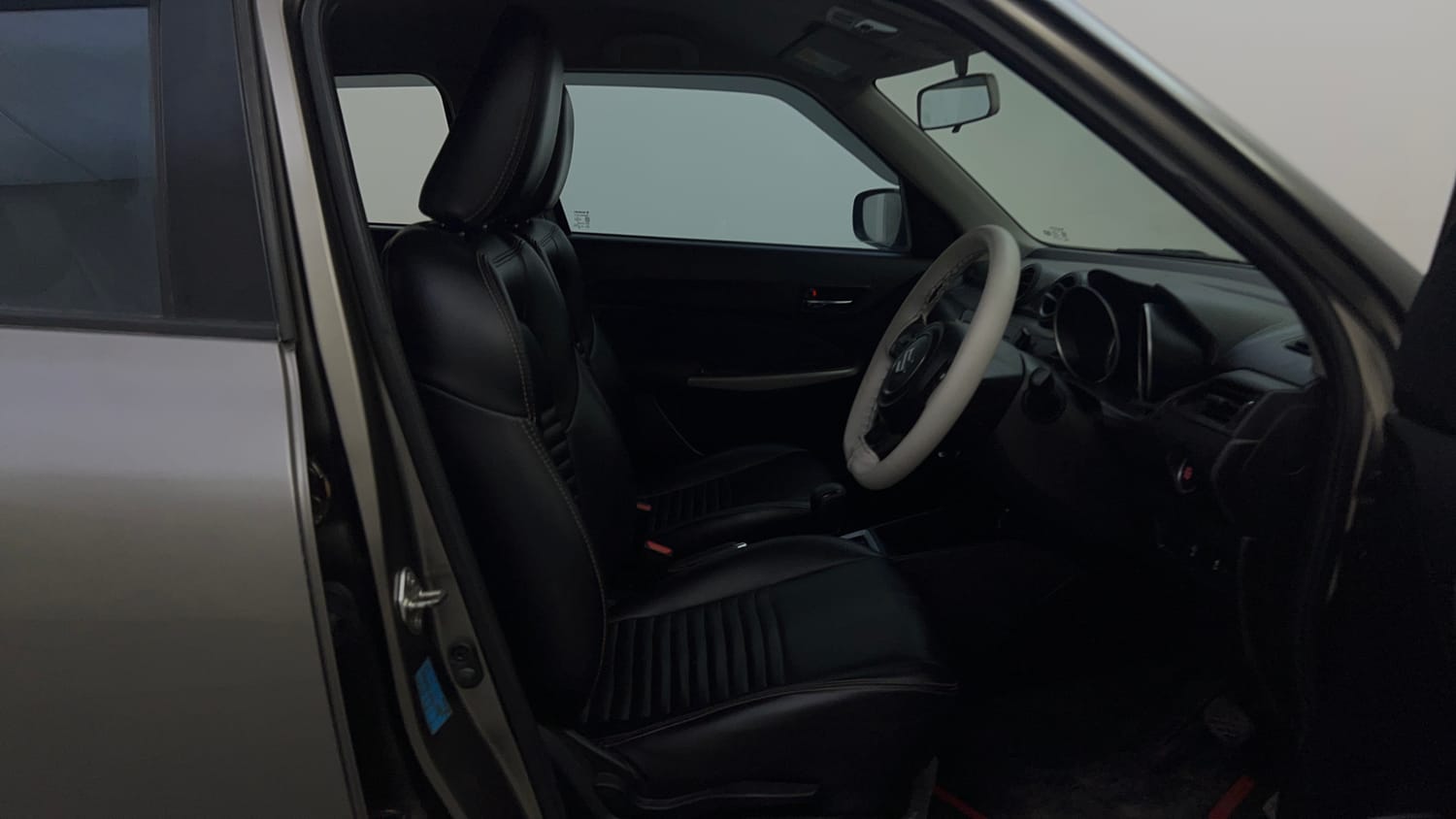 Used 2021 Maruti Suzuki Swift ZXi Plus AMT Petrol Automatic interior RIGHT SIDE FRONT DOOR CABIN VIEW