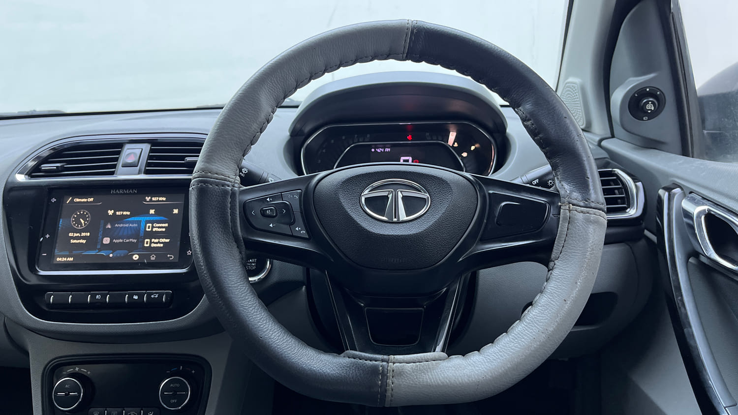 Used 2021 Tata Tigor XZ Plus Petrol Manual interior STEERING VIEW