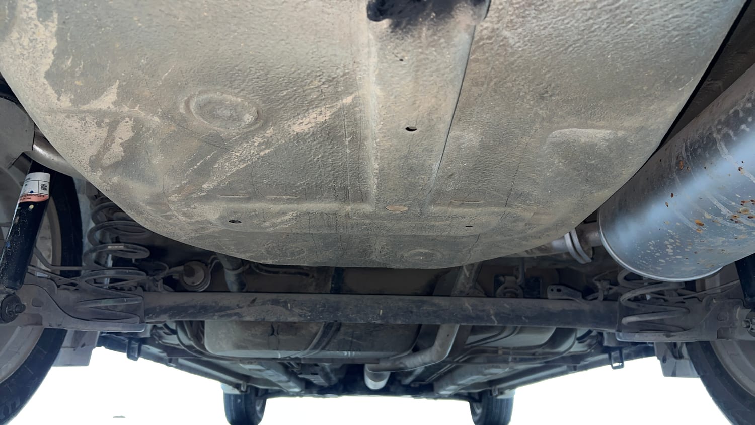 Used 2018 Maruti Suzuki Ciaz Delta Hybrid 1.5 AT Petrol Automatic extra REAR UNDERBODY VIEW (TAKEN FROM REAR)