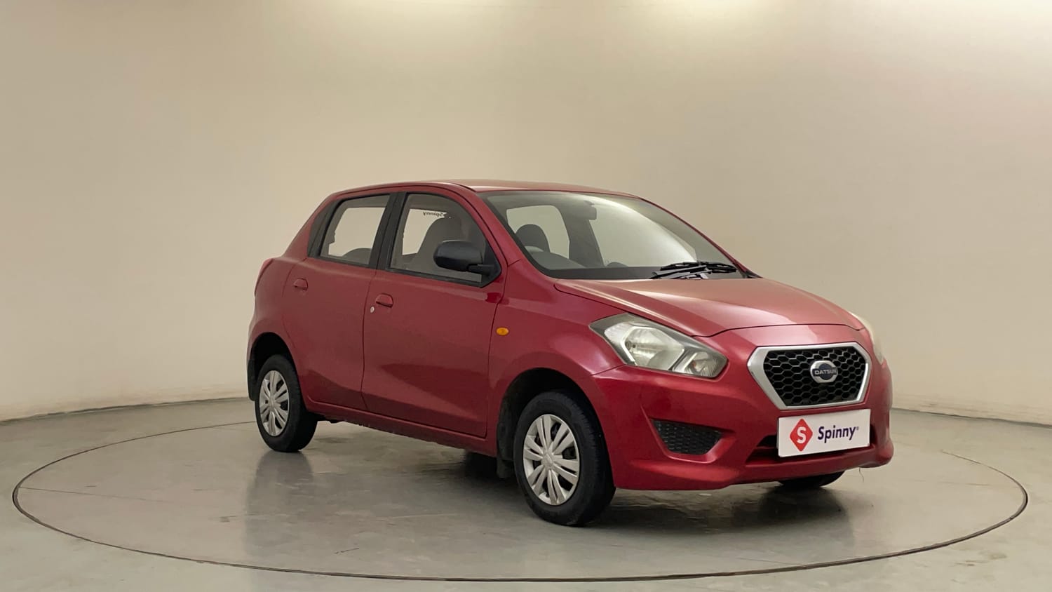 Used 2014 Datsun GO T Petrol Manual exterior RIGHT FRONT CORNER VIEW