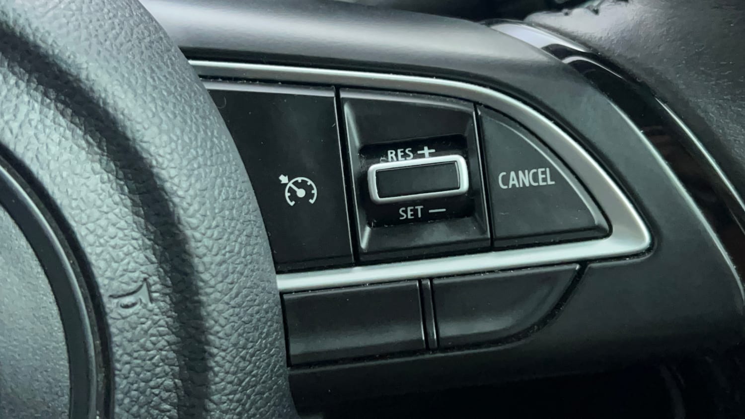 Used 2024 Toyota Glanza V AMT Petrol Automatic top_features Cruise control