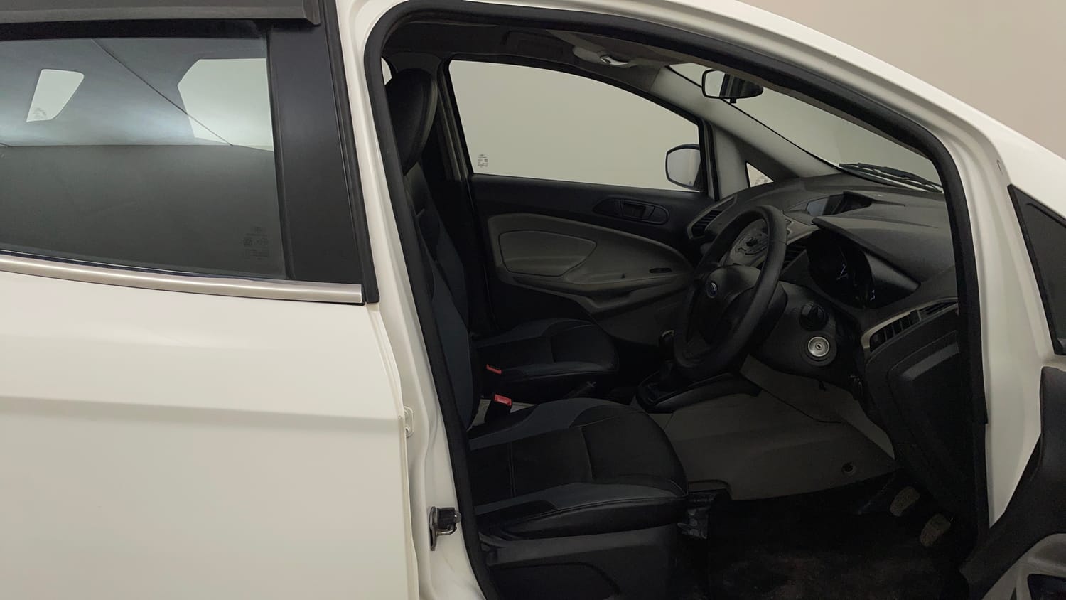 Used 2016 Ford EcoSport Ambiente 1.5L TDCi Diesel Manual interior RIGHT SIDE FRONT DOOR CABIN VIEW