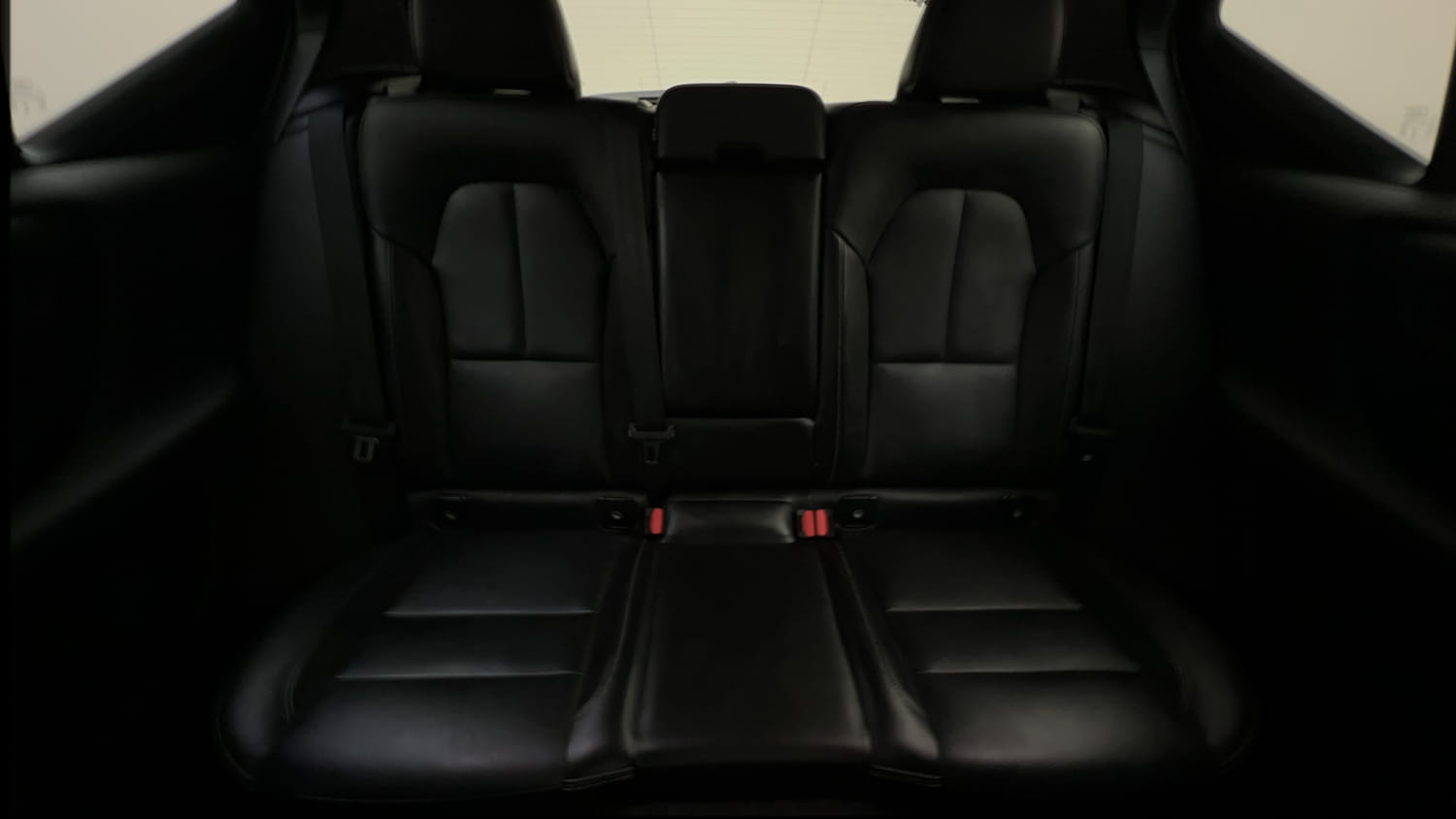 Used 2023 Volvo XC40 B4 Ultimate Petrol Automatic interior REAR SEAT CONDITION VIEW