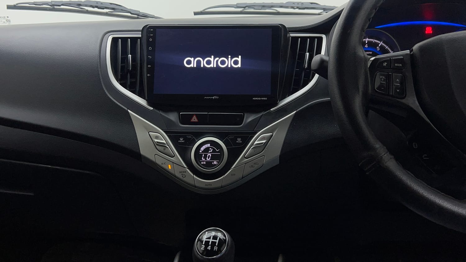Used 2016 Maruti Suzuki Baleno Delta 1.2 Petrol Manual interior MUSIC SYSTEM & AC CONTROL VIEW