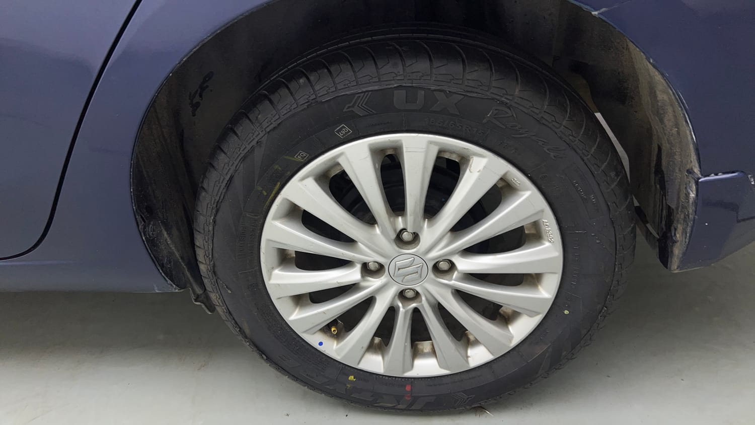 Used 2018 Maruti Suzuki Ciaz Delta Hybrid 1.5 AT Petrol Automatic tyres LEFT REAR TYRE RIM VIEW
