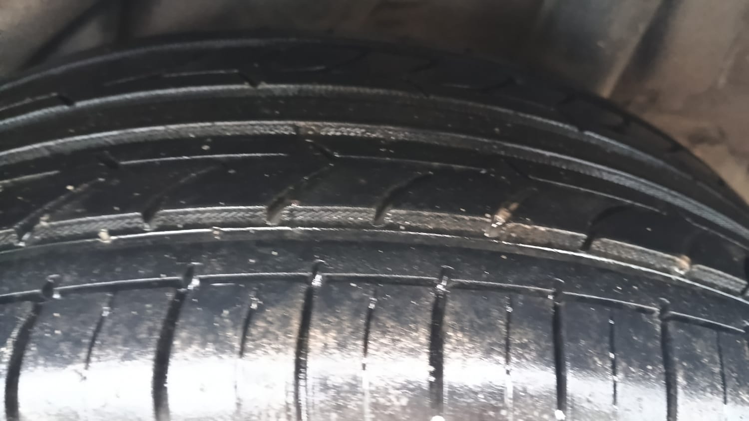 Used 2018 Hyundai Verna SX (O)1.6 VTVT Petrol Manual tyres LEFT REAR TYRE TREAD VIEW