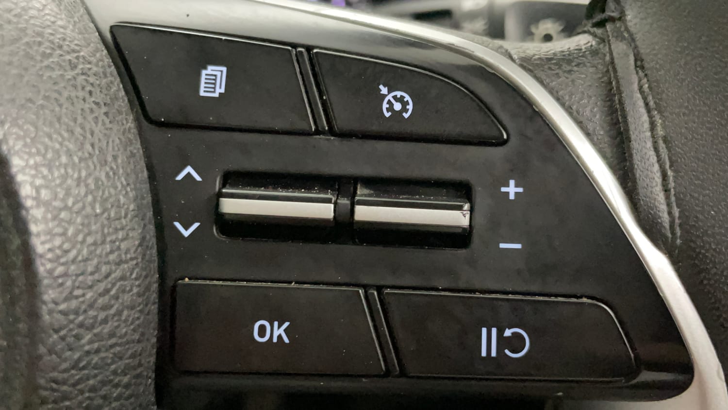 Used 2021 Hyundai Creta S 1.5 Petrol Petrol Manual top_features Cruise control