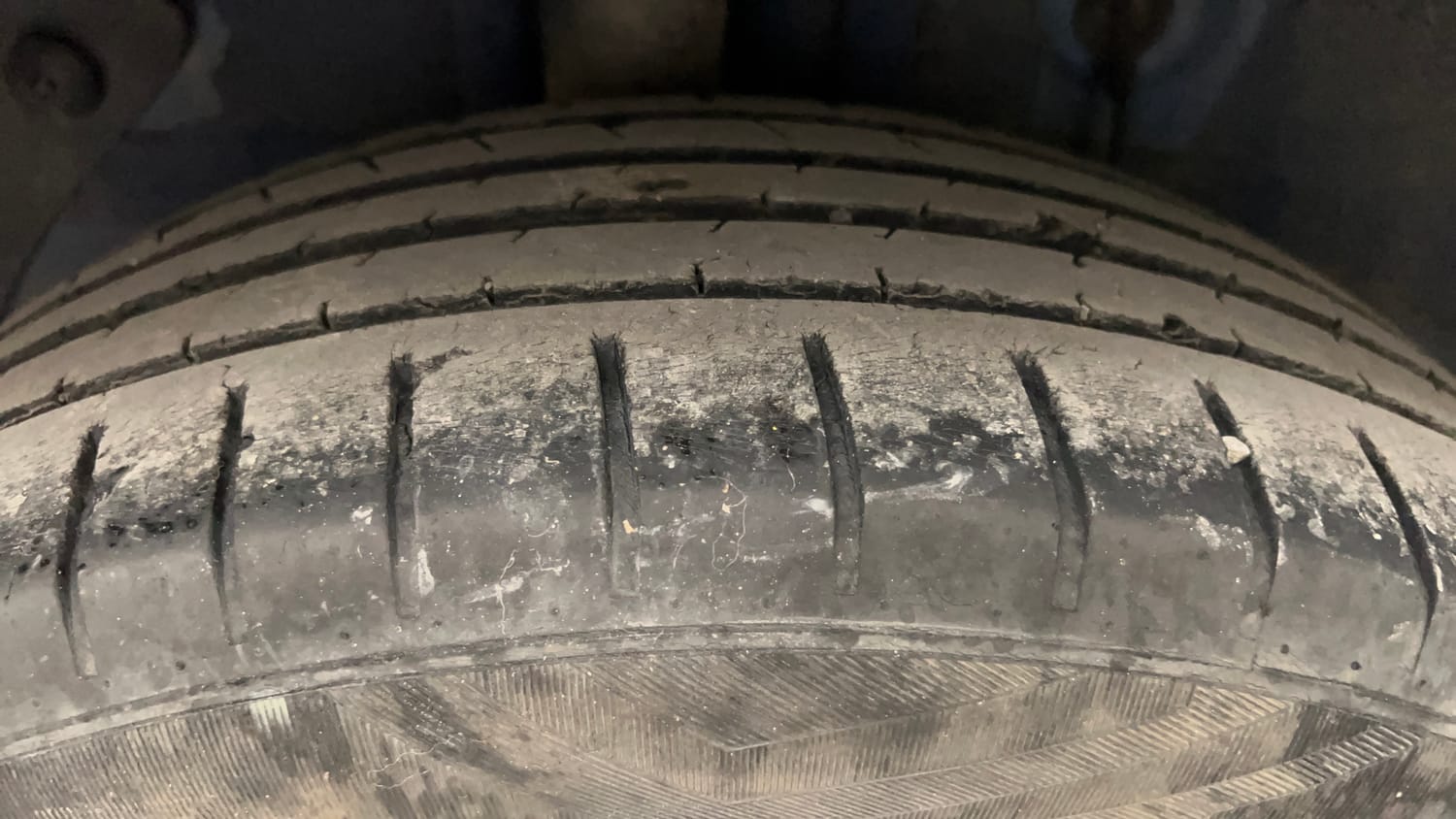 Used 2015 Hyundai Elite i20 Asta 1.2 Petrol Manual tyres RIGHT REAR TYRE TREAD VIEW