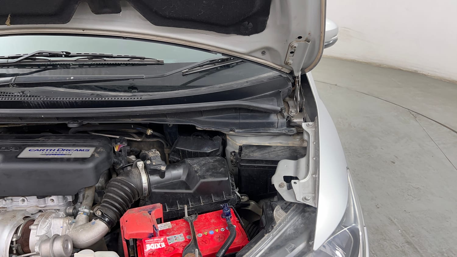 Used 2018 Honda Jazz V Diesel Diesel Manual engine ENGINE LEFT SIDE HINGE & APRON VIEW