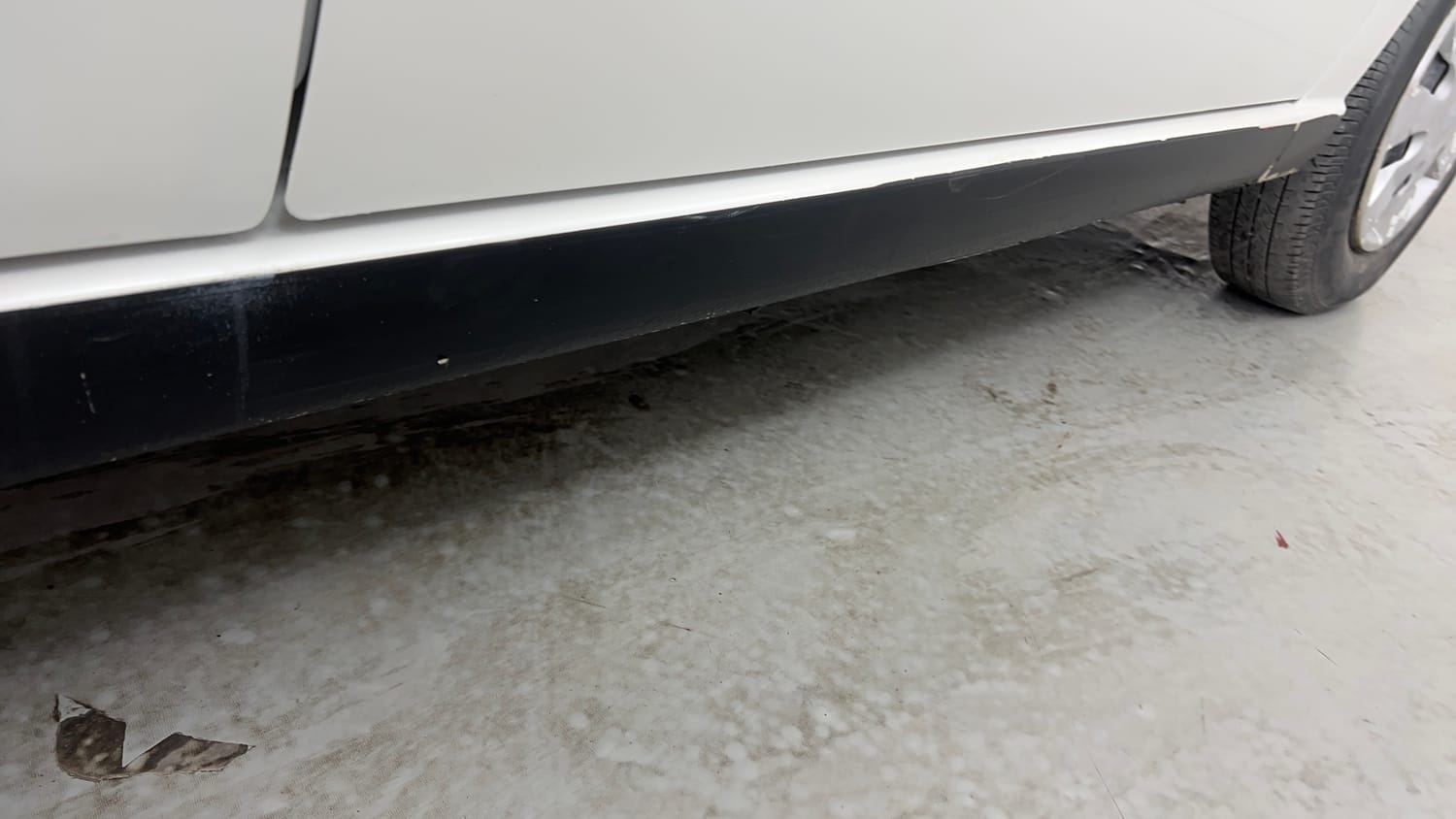Used 2013 Maruti Suzuki A-Star VXI Petrol Manual dents MINOR SCRATCH