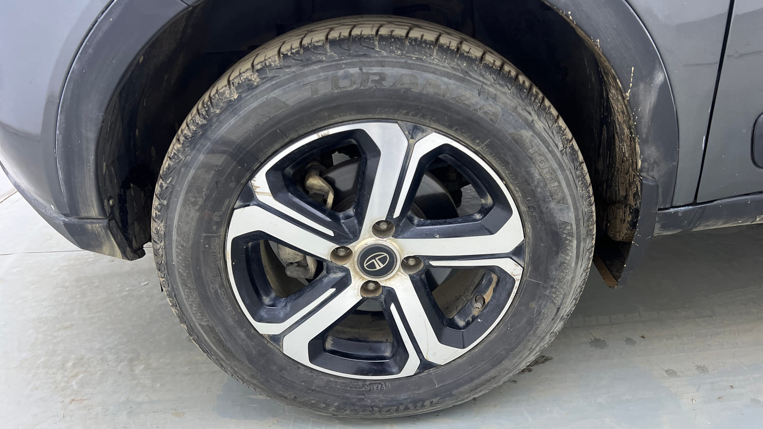 Used 2023 Tata Nexon XZ Plus (L) Petrol Manual tyres LEFT FRONT TYRE RIM VIEW