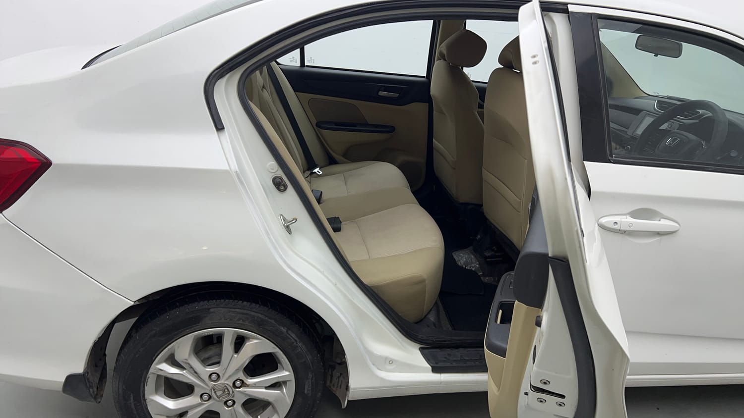 Used 2020 Honda Amaze 1.2 S CVT Petrol Petrol Automatic interior RIGHT SIDE REAR DOOR CABIN VIEW