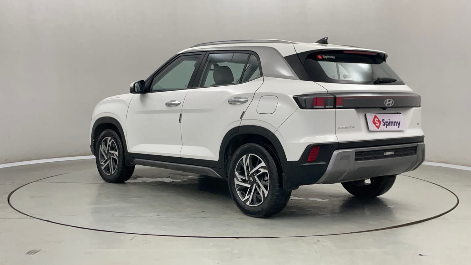 Used 2025 Hyundai Creta 1.5 MPi Petrol MT SX(O) Petrol Manual exterior LEFT REAR CORNER VIEW