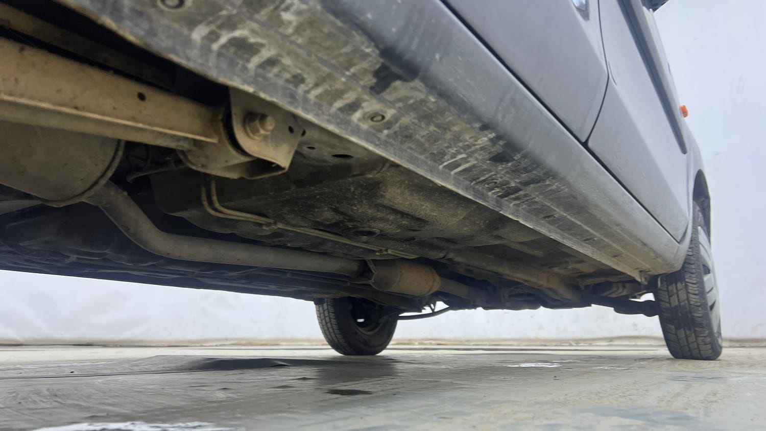 Used 2020 Maruti Suzuki Alto 800 VXi Petrol Manual extra REAR RIGHT UNDERBODY VIEW