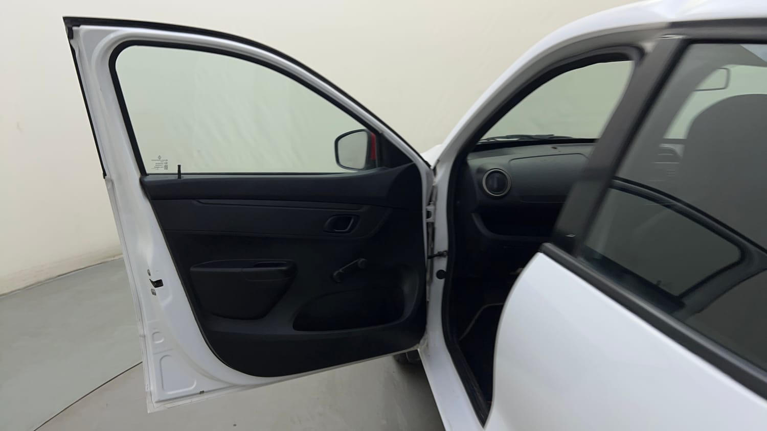 Used 2018 renault Kwid 1.0 RXL Anniversary Edition Petrol Manual interior LEFT FRONT DOOR OPEN VIEW