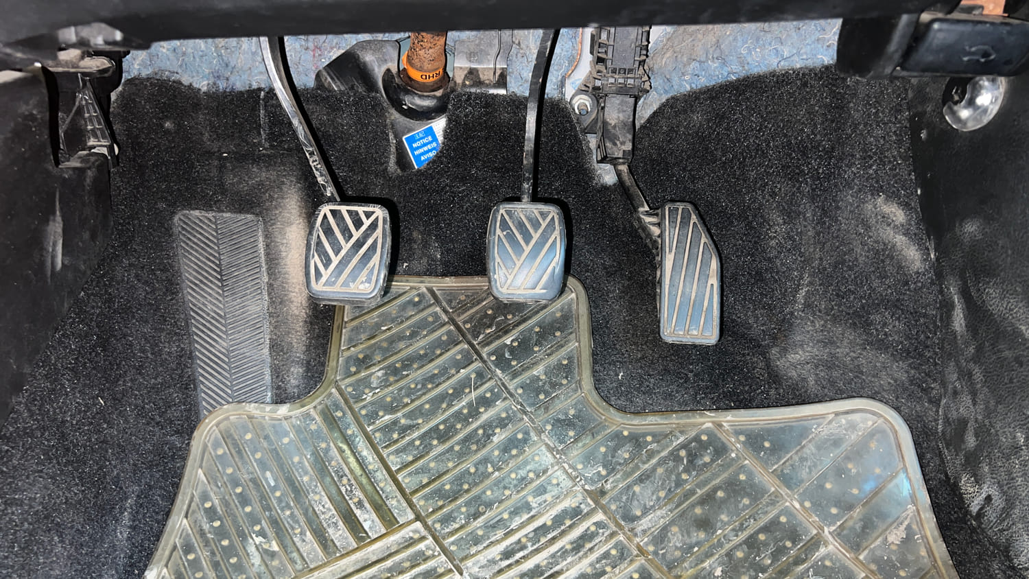 Used 2017 Maruti Suzuki Baleno Alpha 1.2 Petrol Manual interior PEDALS VIEW