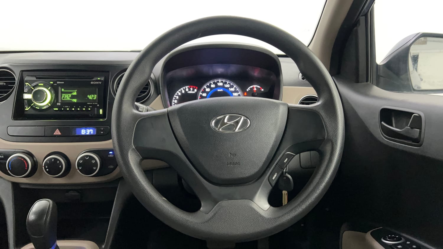 Used 2016 Hyundai Grand i10 Magna AT 1.2 Kappa VTVT Petrol Automatic interior STEERING VIEW