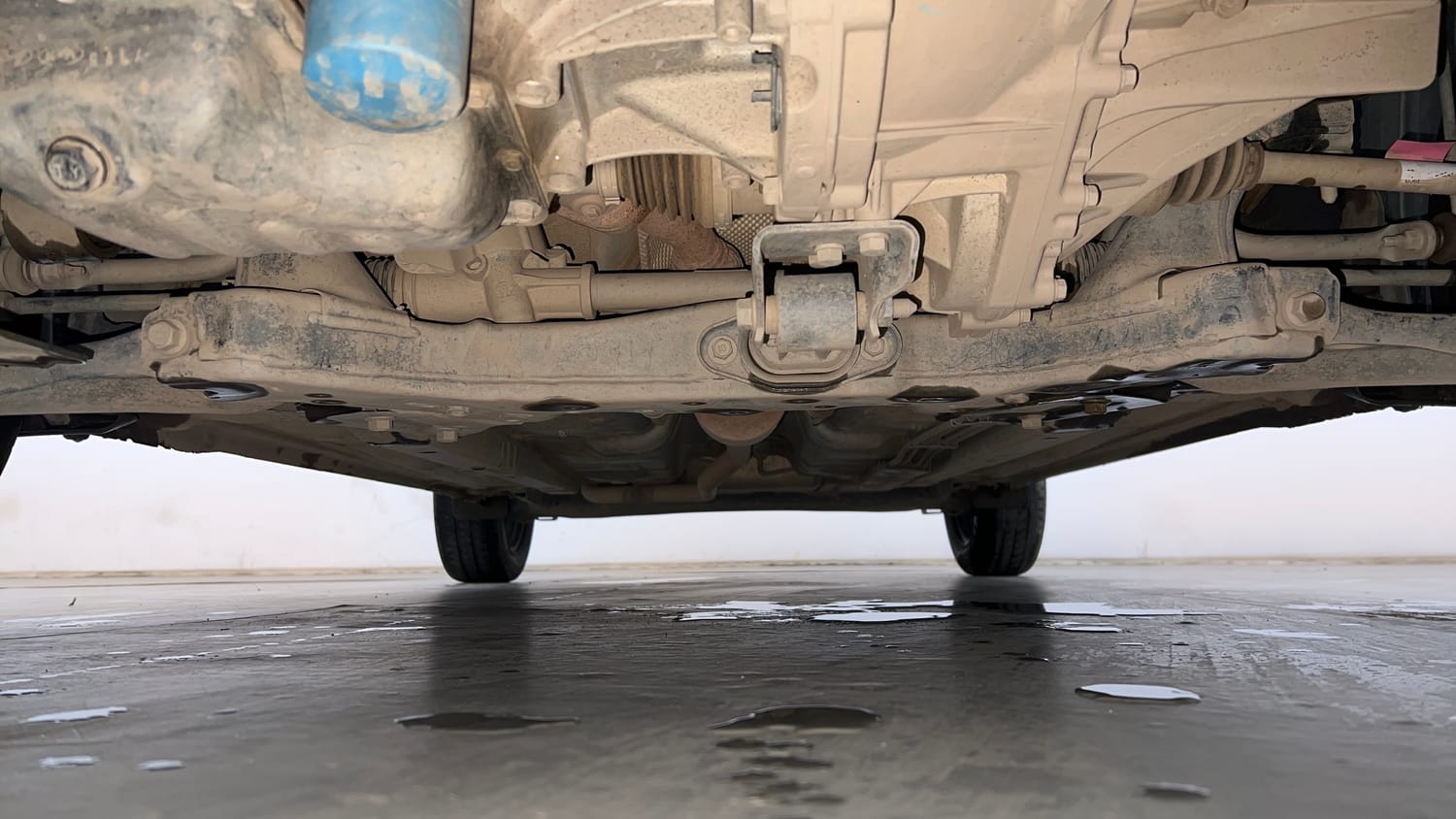 Used 2023 Hyundai Grand i10 Nios Sportz 1.2 Kappa VTVT Petrol Manual extra FRONT LEFT UNDERBODY VIEW