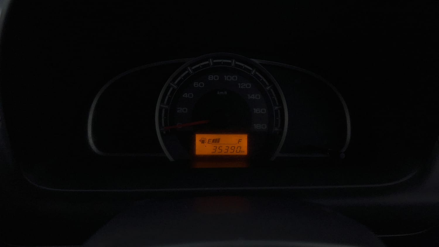 Used 2017 Maruti Suzuki Alto 800 LXi Petrol Manual interior CLUSTERMETER VIEW
