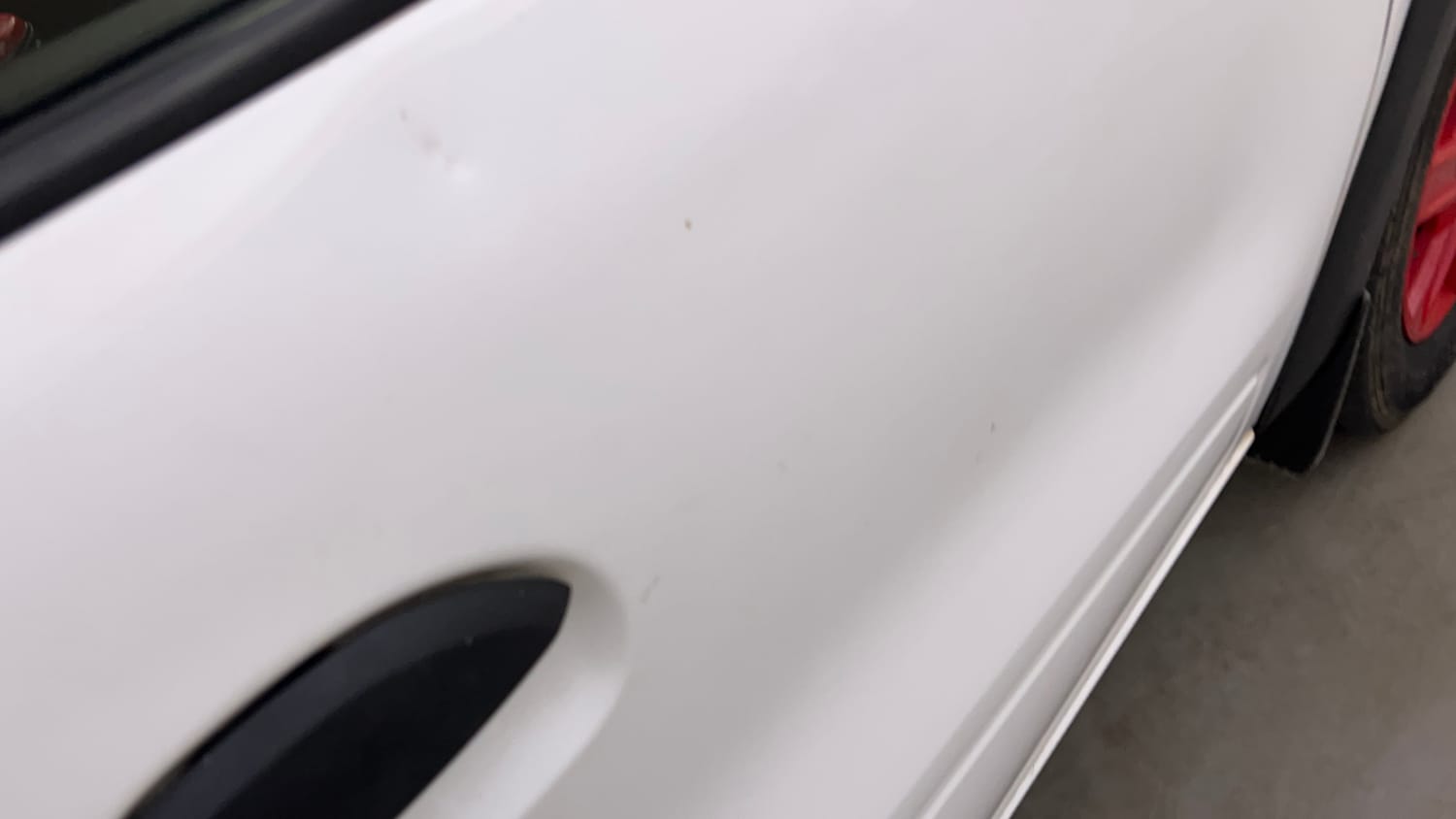 Used 2018 renault Kwid 1.0 RXL Anniversary Edition Petrol Manual dents MINOR SCRATCH